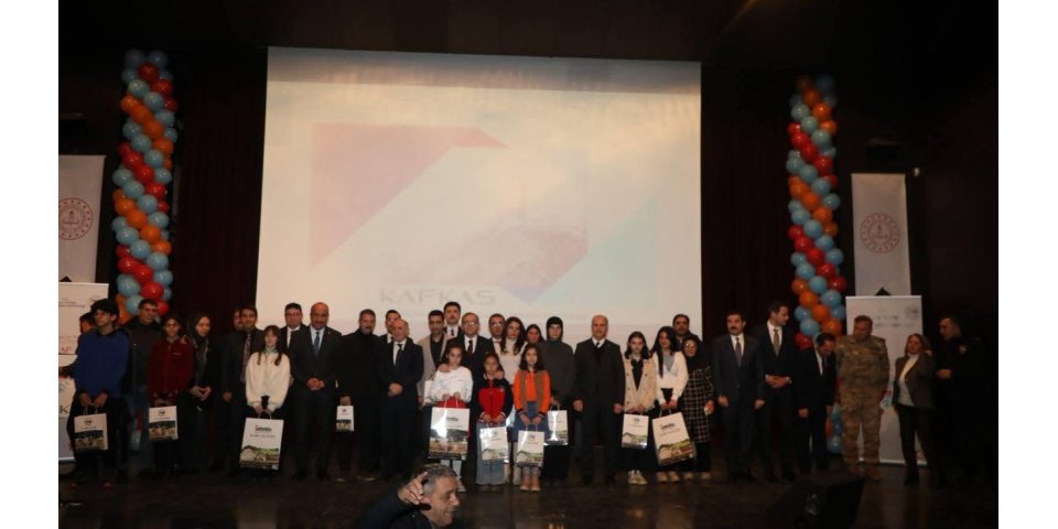 Kars'ta KAFKAS Okuma Projesi Başarısı: En Çok Kitap Okuyanlar Ödüllendirildi