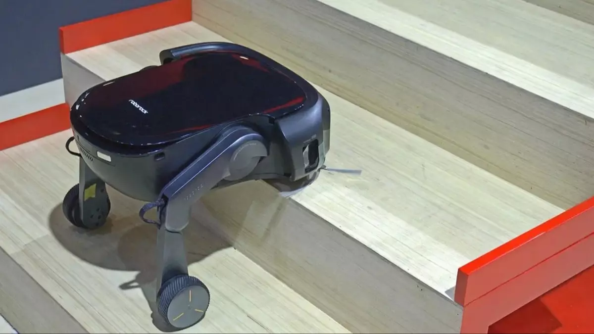 Saros Rover 2026 Merdivenlerde yürüyor