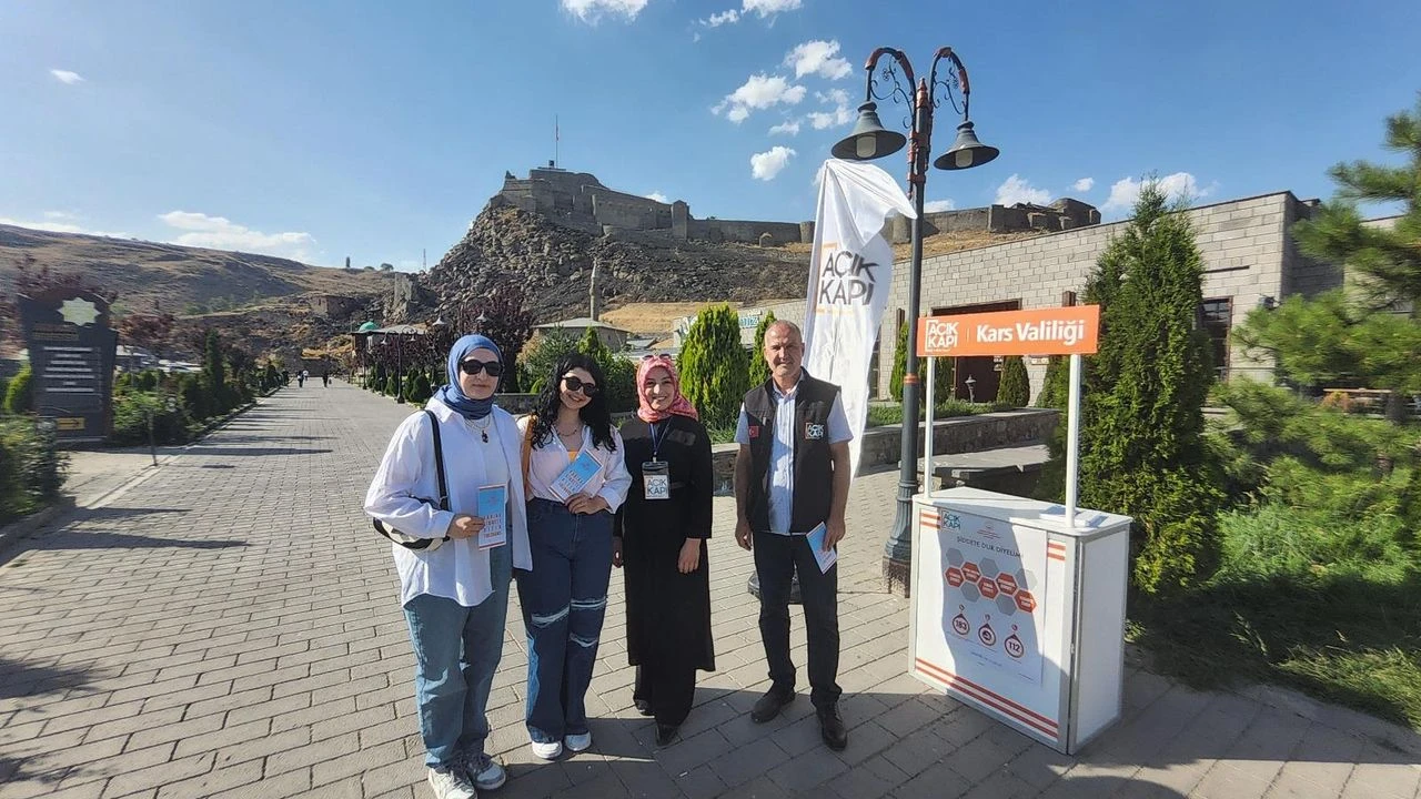 Kars Valiliği Açık Kapı