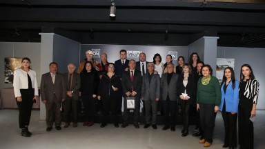 Gazeteciliğin Geleceği ve Yeni Medya: AKK Panelinde Kapsamlı Tartışma