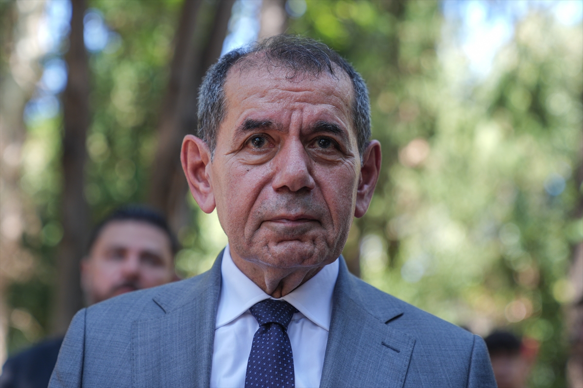 Dursun Özbek