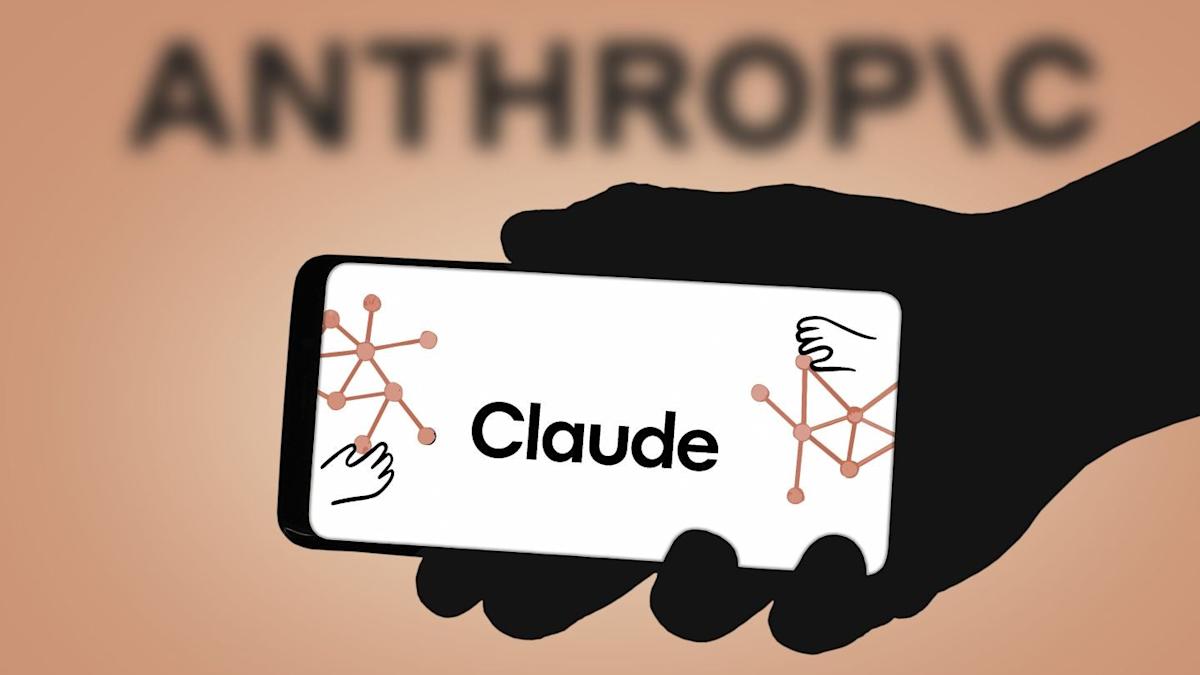 Anthropic, Claude Pro ve Max