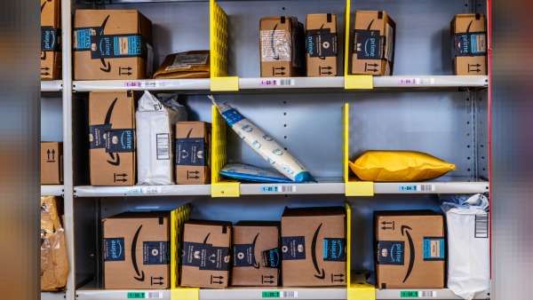 Amazon Prime Day’de yapay zeka sohbet botlarından gelen ziyaretçiler %40 daha fazla satın alma yaptı