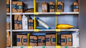 Amazon Prime Day’de yapay zeka sohbet botlarından gelen ziyaretçiler %40 daha fazla satın alma yaptı